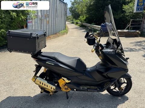 혼다 PCX 125 ABS 2025년식 혼다 pcx125 25년 블박 금장 풀옵션 짧은키로수 팝니다