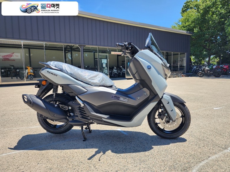 야마하 N 맥스 125 2026년식 [신차] 2026 야마하 NMAX125 세라믹 그레이(Ceramic Grey) 신차 입고 안내!