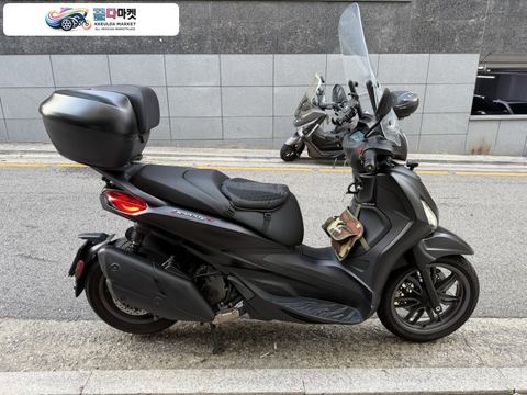 피아지오 비버리 400 S 2023년식 비버리400 23년식 낮은키로수 판매합니다.
