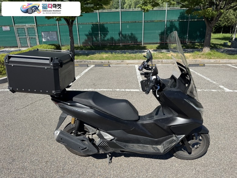 혼다 PCX 125 ABS 2025년식 pcx125 25년식 abs 짧은키로수 멧블랙 컬러