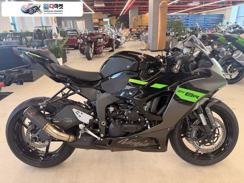 가와사키 닌자 6 R 2026년식 26년식 가와사키 ZX-6R 판매합니다.