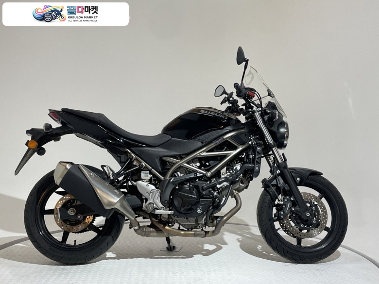 스즈끼 SV 650 2021년식 [바이크스테이션] 정비예정차량 점검완료 윈드스크린 조절식레버 핸드폰거치대 USB충전포트 후크볼트