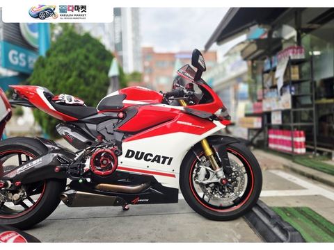 두카티 959 파니갈레 CORSE 2019년식 두카티 파니갈레959코르세