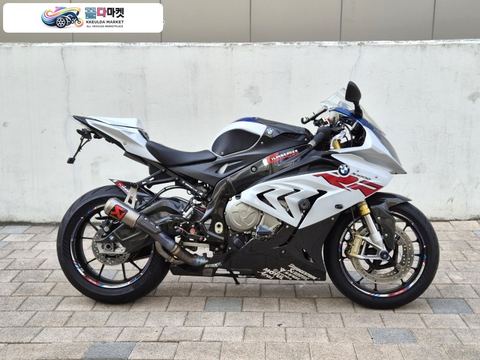 BMW S 1000 RR 2017년식 [명의이전,엔진수리완료] 2017 S1000RR 아크라풀배기 판매합니다.
