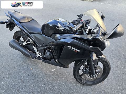 혼다 CBR 250 R 2013년식 1인 신조 / 1.6만km] 혼다 CBR250R (MC41) 판매