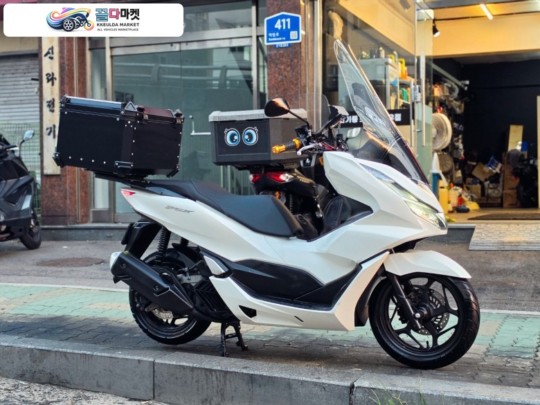 혼다 PCX 125 ABS 2022년식 pcx125 혼다 2022년식 8155km 깔끔한매물 판매합니다
