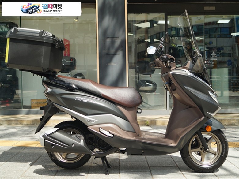 스즈끼 버그만 스트리트 125 EX 2024년식 [복지모터스]  주행거리 25402km  / 옵션 / 대차 카드가능