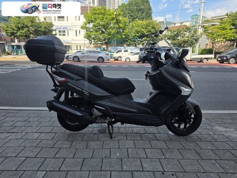 SYM 조이맥스 300 i ABS 2016년식 조이맥스300i ABS 판매합니다!