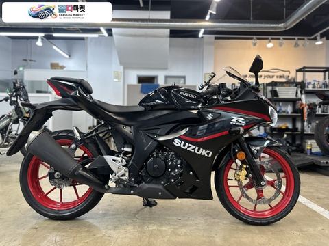 스즈끼 GSX R 125 ABS 2024년식 [모터랙] GSX-R125 ABS 24년 블랙 검/빨 4천km 무사고 gsxr gsxr125