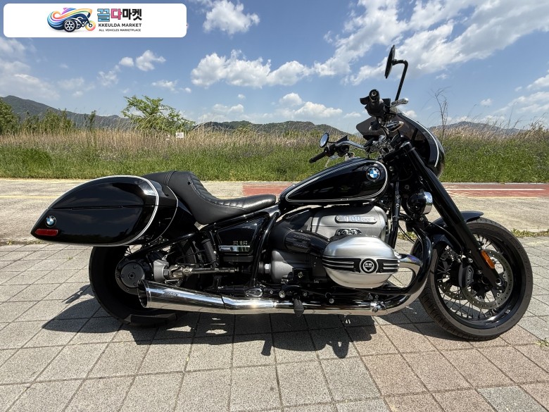 BMW R 18 2022년식 멋진 BMW R18 프리미엄(22년식) 분양합니다.