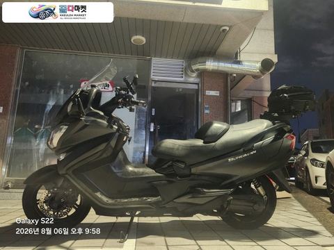 스즈끼 버그만 650 2016년식 올순정 CVT 관리 잘된 후기형 버기만650 판매합니다.