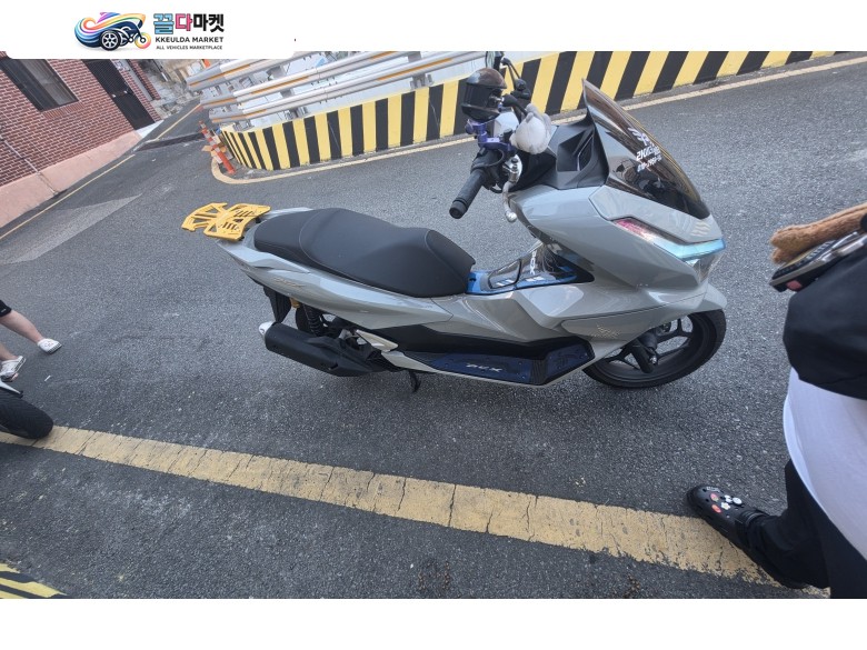 혼다 PCX 125 ABS 2025년식 pcx125팝니다
