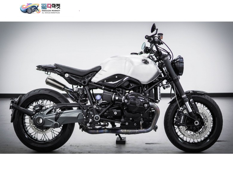 BMW R 나인 T 2014년식 아시아 최대규모 ㅡ파쏘매매단지ㅡ 1400만원 이상 튜닝된 R나인T 판매합니다.