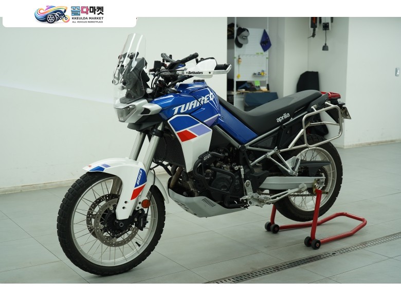 투아렉 660