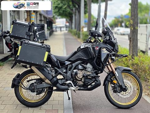 혼다 아프리카 트윈 CRF 1100 L DCT 2020년식 [수원동문모터스] 키로수짧은 블랙 아프리카트윈1100 DCT 판매합니다.