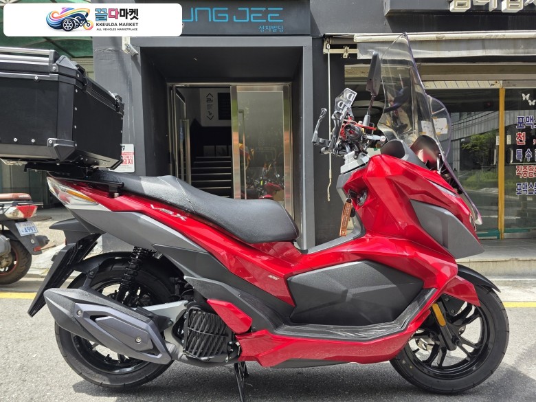 SYM VSX 125 ABS 2022년식 SYM VSX125 ABS 2022년식 키로수 적고 깔끔한 차량 저렴하게 판매합니다.