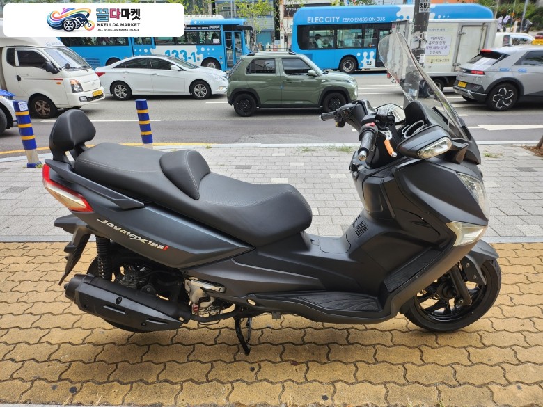 SYM 조이맥스 125 i 2016년식 SYM 조이맥스125i 만키로대 주행