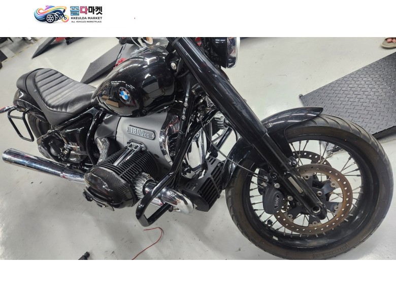 BMW R 18 2021년식 bmw r18 반스머플러~~