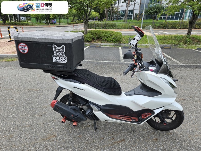 혼다 PCX 125 ABS 2024년식 혼다 pcx125 24년 배달풀셋팅 블박 abs 스마트키차량