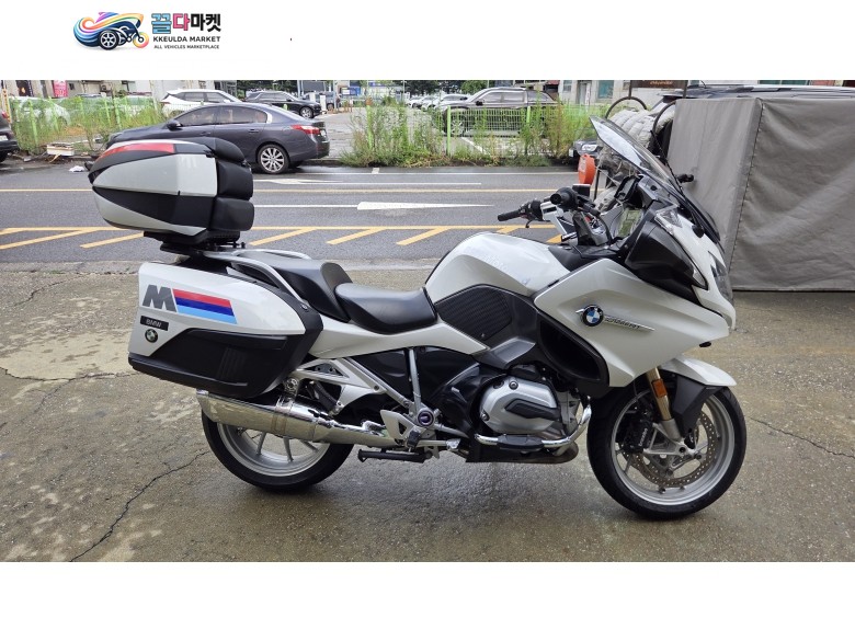 BMW R 1200 RT 2018년식 2018년식 깔끔한 R1200RT 판매 합니다.