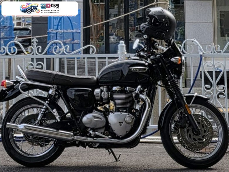 트라이엄프 본네빌 T120 2018년식 Triumph Bonneville T120