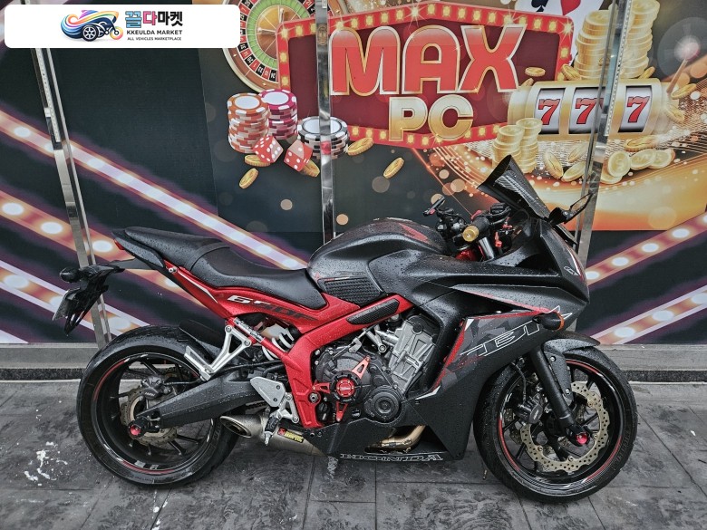 혼다 CBR 650 F 2016년식 2016년식 아크라포빅 구변완료 cbr650f 차량
