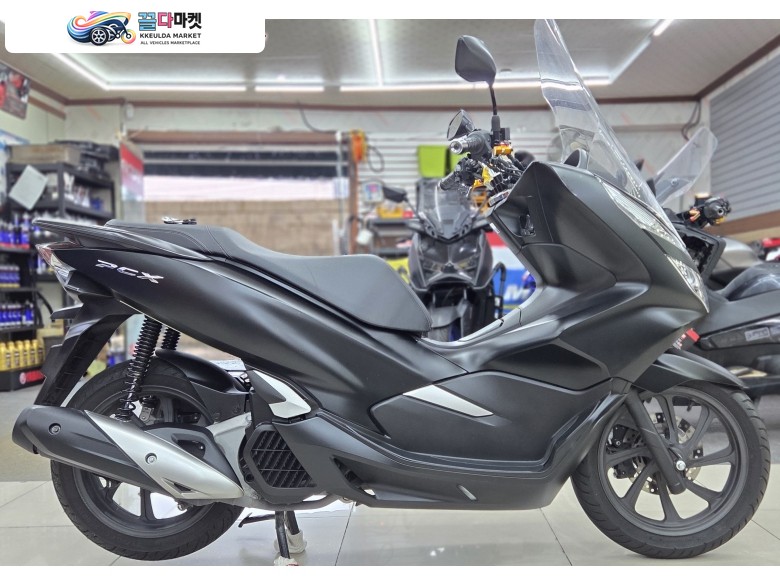 혼다 PCX 125 ABS 2020년식 H0NDA PCX125 착한 키로수 차량 판매중~!!!!!