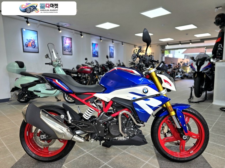 BMW G 310 R 2024년식 [바이크잇슈] 1인소유 짧은키로수 이전가능 신차보증 컨디션최상 매입대차가능