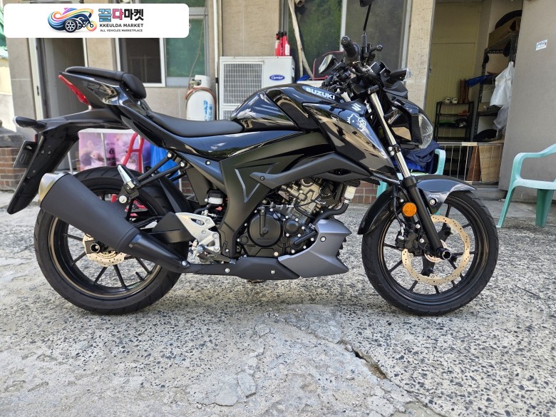 스즈끼 GSR 125 2024년식 125 스즈끼 신차중고
