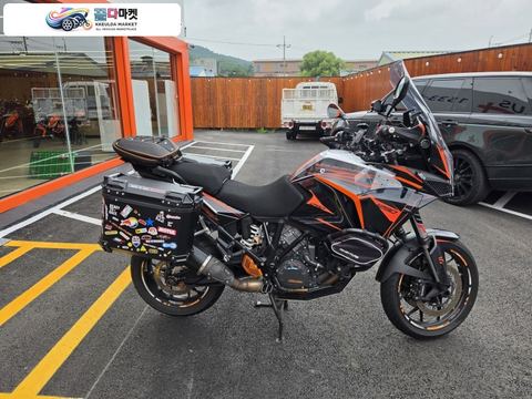 KTM 1290 슈퍼 어드벤쳐 S 2017년식 KTM1290 수퍼어드밴쳐s