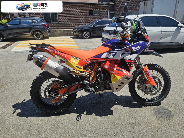 KTM 890 어드벤처 R 2023년식 KTM 890 어드벤처R(오프로드주행차)  23년식  판매합니다.