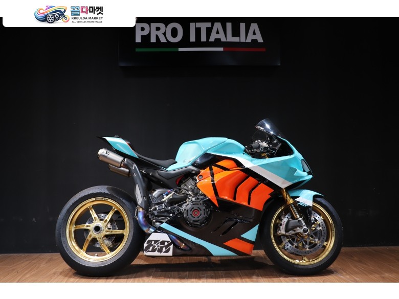 두카티 파니갈레 V4 S 2023년식 [프로이탈리아] 트랙풀튜닝 PANIGALE V4S