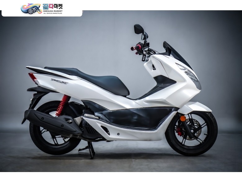 혼다 PCX 125 ABS 2017년식 착한형의오토바이 모든 바이크 정직한 매입 신속한 매입 도와드립니다.