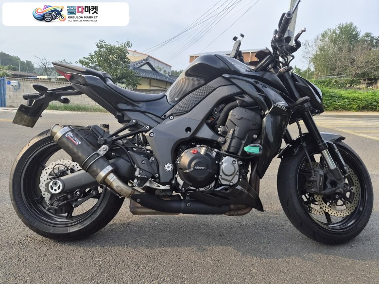 가와사키 Z 1000 2015년식 z1000 카와사키 블랙