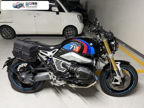 BMW R 나인 T 2015년식 BMW R nineT(알나인티) 노멀 2015년식(유로3 엔진) 3만키로 판매합니다.