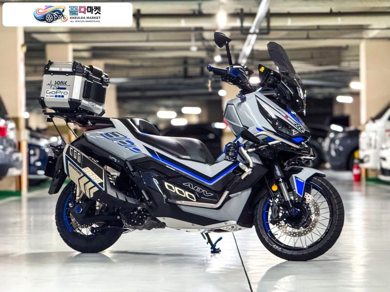 존테스 368 G 2025년식 존테스 368G 풀옵션 Grey (25년8월출고, 6945km) 신차급 차량상태