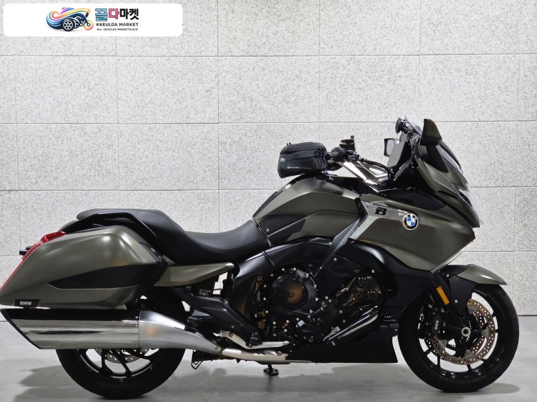 BMW K 1600 B 2024년식 1인신조 24년식 BMW K1600B 보증 남은 맨하탄 그레이 차량 판매 / 대차
