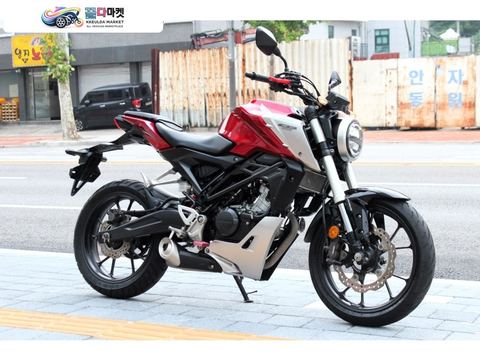 혼다 CB 125 R 2018년식 중고오토바이매입 전문 / 점검 완료 혼다 CB125R 입문용 바이크 굿컨디션 판매 / 대차 환영 / 무이자 카드 할부