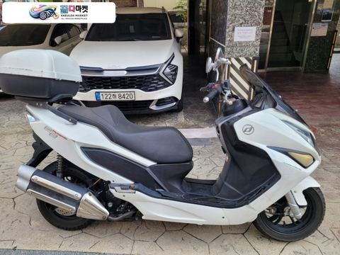 DNA모터스/대림 Q2 다이나믹 2016년식 대림 q2 125 빅스쿠터 판매합니다 2400km