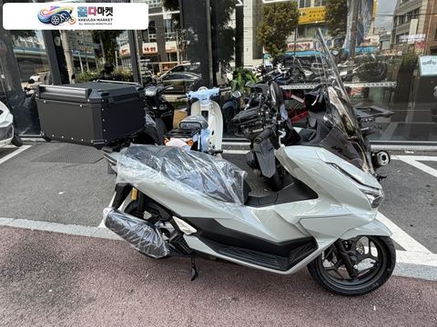 혼다 PCX 125 ABS 2026년식 혼다코리아 2026 PCX125 펄그레이 신차 2026년식 배달옵션 세팅 블랙박스 장착  최장 16개월 무이자 카드 결제 26년식 신차 입고