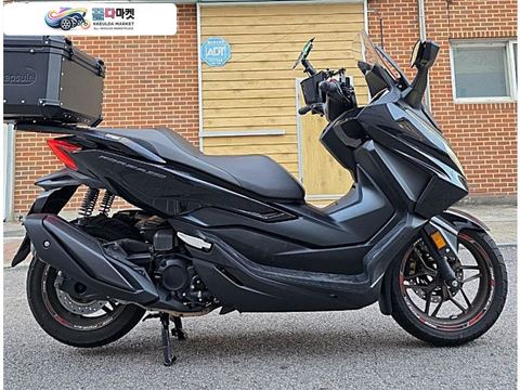 혼다 포르자 350 2025년식 포르자350 / 2025년식 / 30,706km / 셋팅완료