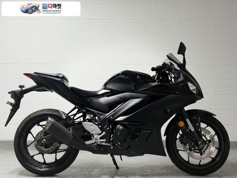 야마하 YZF R3 2023년식 야마하 R3 23년식 15,@@@km 팝니다.