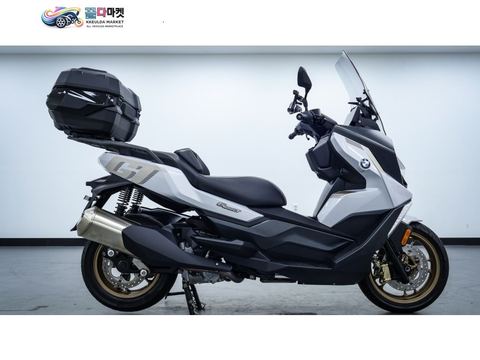 BMW C 400 GT 2025년식 [ 매버릭바이크 ] / 3,073km 짧은 주행거리! 탑박스까지 갖춘 BMW C400GT 판매합니다.