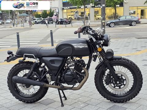 중국기타 네이키드 2023년식 시리오125 23년식 1인 소유 무사고 차량 3,955km