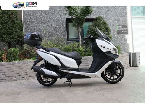 DNA모터스/대림 XQ 125 2019년식 2019 대림 XQ125 차량 판매합니다