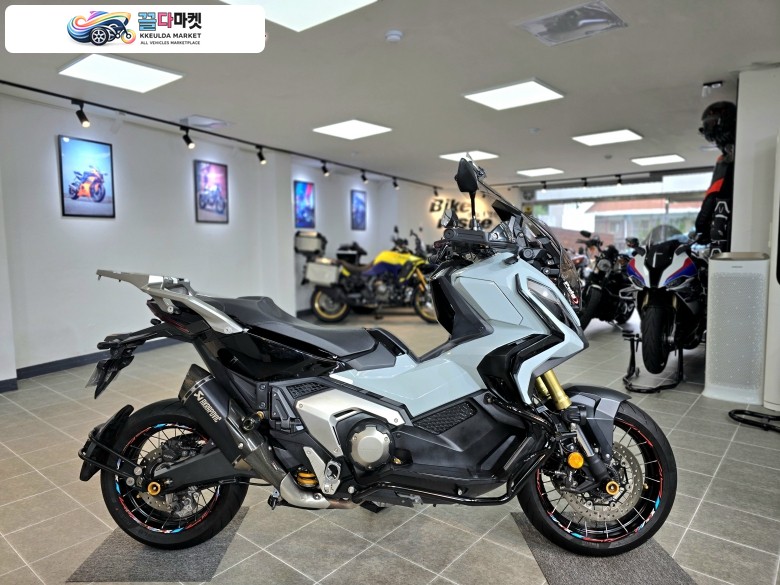 혼다 X ADV 2024년식 [바이크잇슈] 아크라포빅머플러 올린즈쇼바 특옵션 명의이전가능 매입대차가능