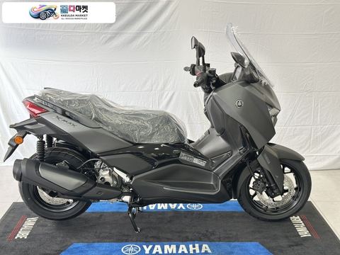 야마하 X 맥스 300 ABS 2026년식 야마하 4S 딜러 천안점 모토프로 입니다. 300cc 미들급 최고의 스쿠터 X-MAX 300 신차 판매합니다