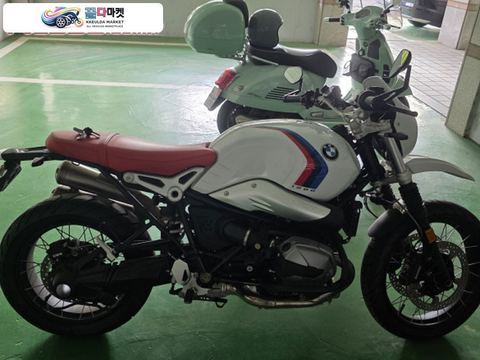 BMW R 나인 T 어반 GS 2021년식 21년식 R나인티어반gs판매합니다.