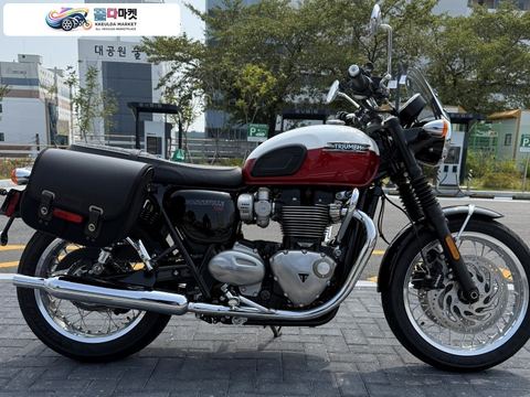 트라이엄프 본네빌 T120 2025년식 트라이엄프 본네빌 T120