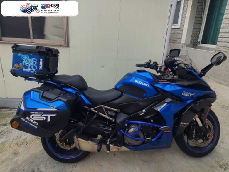 스즈끼 GSX S 1000 GT 2022년식 부산 스즈키 22년식 gsx-s1000GT 애마 판매합니다.